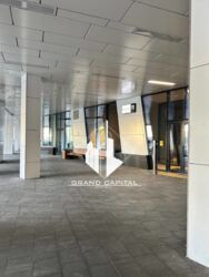  ' ,   6