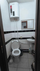  ' ,   11