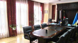  ' ,   1