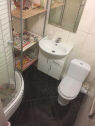  ' ,   8