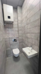  ' ,   3