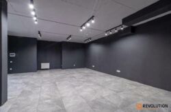  ' ,   3