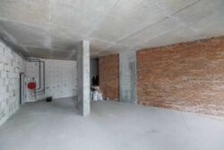  ' ,   3