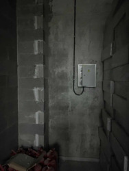  ' ,   7