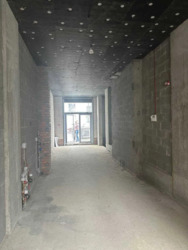  ' ,   4