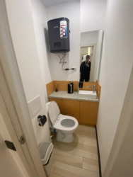  ' ,   3