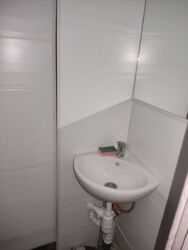  ' , , , .   5