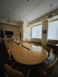 Пропонуємо офіс з гарним ремонтом. Тепло і світло є. фото 8 Пропонуємо офіс з гарним ремонтом. Тепло і світло є. фото 8