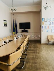 Пропонуємо офіс з гарним ремонтом. Тепло і світло є. фото 12 Пропонуємо офіс з гарним ремонтом. Тепло і світло є. фото 12