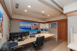 ������ �������� ����� �� ������ (Carnegie Center ), ��������� ���� ���� 19