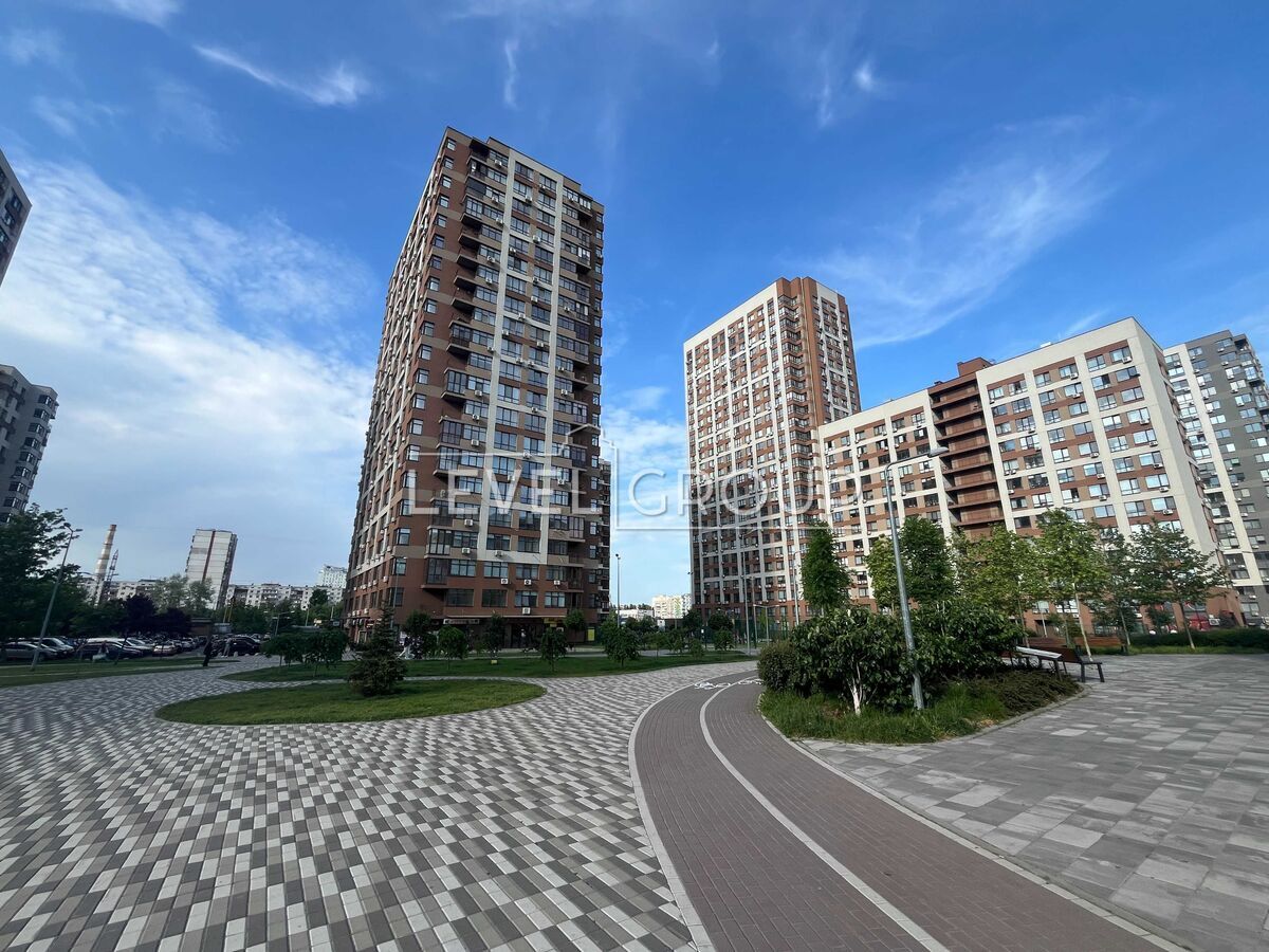 ОРЕНДА. ФАСАД. ЦОКОЛЬ. Комерція 207.7 кв.м ЖК Варшавський фото 1 ОРЕНДА. ФАСАД. ЦОКОЛЬ. Комерція 207.7 кв.м ЖК Варшавський фото 1