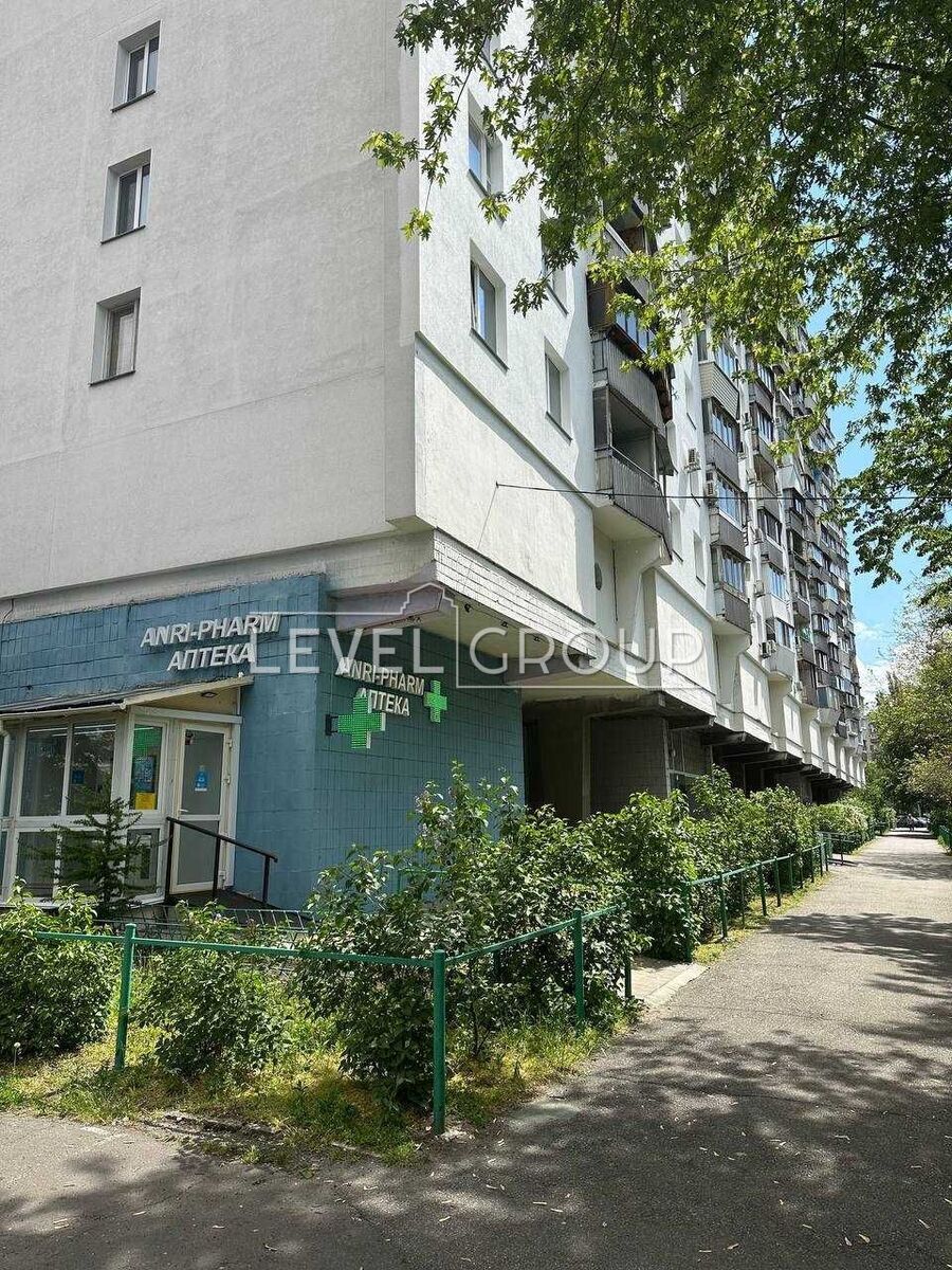 Оренда комерційного приміщення під аптеку фото 1 Оренда комерційного приміщення під аптеку фото 1