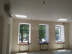 Оренда нежитлового приміщення офісного типу з фасадними вікнами в історичному центрі Києва фото 15 Оренда нежитлового приміщення офісного типу з фасадними вікнами в історичному центрі Києва фото 15