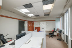 ������ �������� ����� �� ������ (Carnegie Center ), ��������� ���� ���� 17