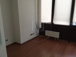 ������ �������� ��������� 309,7 ��.�. �-� �. �������� 33� �� ������ ����� ������������� ����� ���� 9