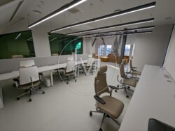 Deluxe Office S=430 sqr.m. ���� 6