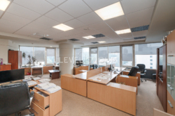 ������ �������� ����� �� ������ (Carnegie Center ), ��������� ���� ���� 18