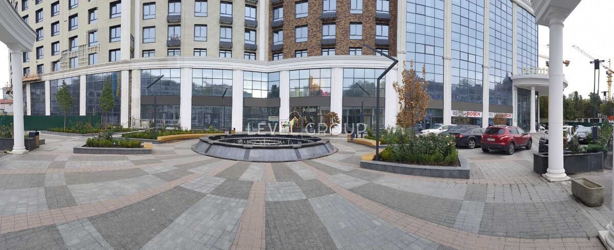     Podil Plaza&Residence  1