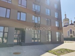 Фасад Всеволода Змієнка 30 224м нежитлове приміщення фото 5 Фасад Всеволода Змієнка 30 224м нежитлове приміщення фото 5