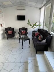 Салон краси в оренду у центрі Києва(м Театральна) фото 1 Салон краси в оренду у центрі Києва(м Театральна) фото 1