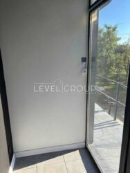 Здам Фасад 32,2м2 біля Метро Позняки Драгоманова 27 з ремонтом. фото 6 Здам Фасад 32,2м2 біля Метро Позняки Драгоманова 27 з ремонтом. фото 6