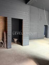 ������� ��������� 102 �², 3 ������, ������ ���� 4,7 � ���� 12