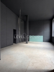 ������� ��������� 102 �², 3 ������, ������ ���� 4,7 � ���� 5