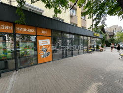 Оренда фасадного нежитлового приміщення з супер трафіком 100 кв. по вул. Юрківська фото 2 Оренда фасадного нежитлового приміщення з супер трафіком 100 кв. по вул. Юрківська фото 2