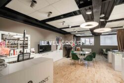 ������ ����� 450 �2 � �� �������� , �����������, 56�, ���� ���� 9