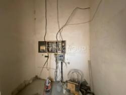 Фасадне приміщення 102 м², 3 вітрини, висота стелі 4,7 м фото 4 Фасадне приміщення 102 м², 3 вітрини, висота стелі 4,7 м фото 4