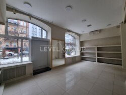 Фасад Магазин 123 м2 ,Шота Руставелі, Палац Спорту, ТРЦ Гулівер. фото 23 Фасад Магазин 123 м2 ,Шота Руставелі, Палац Спорту, ТРЦ Гулівер. фото 23