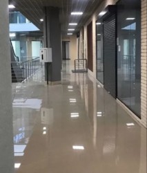 Оренда торгово-офісної площі 120м2 в спортивному торгівельно-розважальному комплексі 'Montblanc' фото 2 Оренда торгово-офісної площі 120м2 в спортивному торгівельно-розважальному комплексі 'Montblanc' фото 2