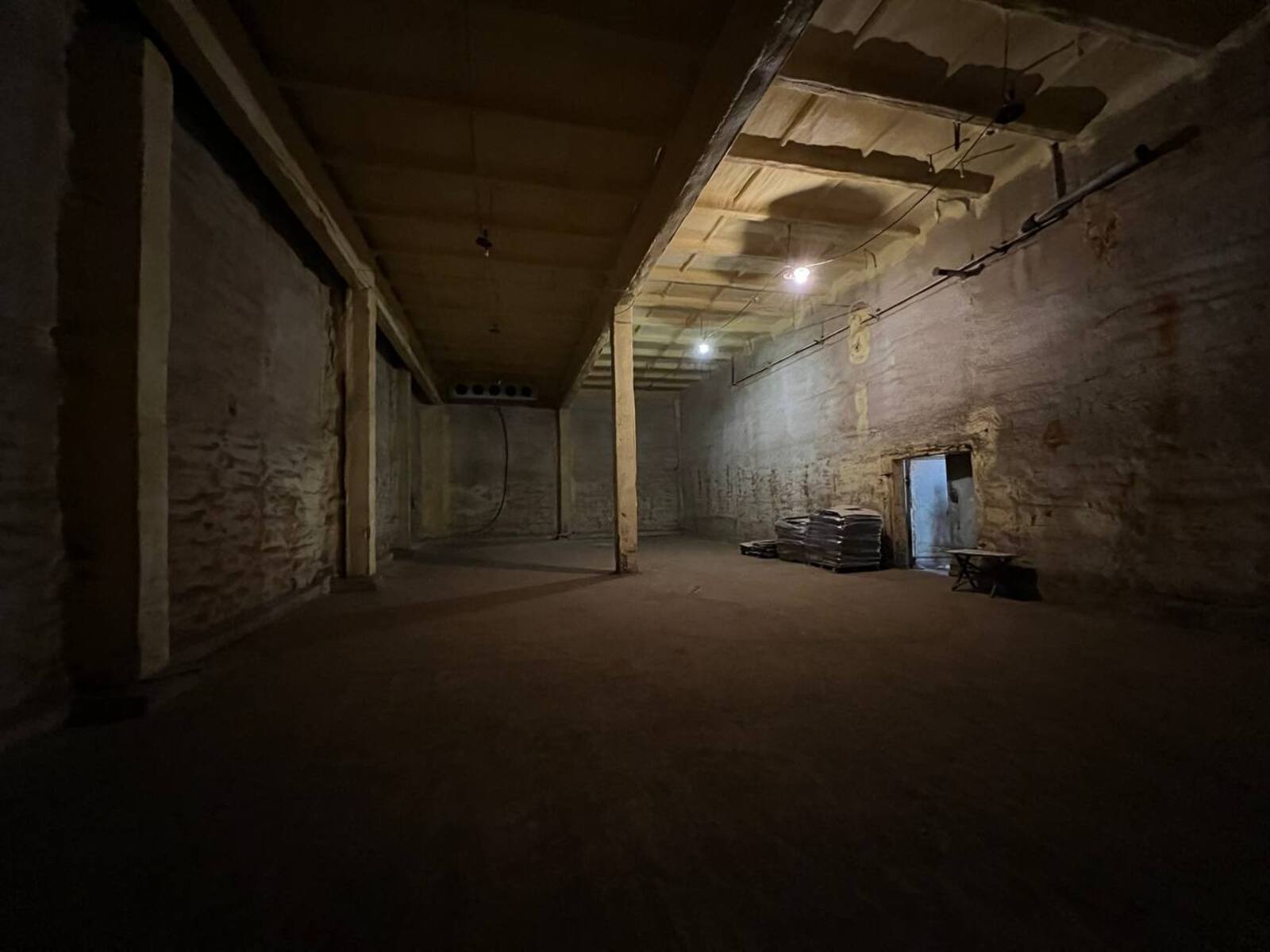 Оренда складських холодильних приміщень 150м2 поруч з епіцентром фото 1 Оренда складських холодильних приміщень 150м2 поруч з епіцентром фото 1