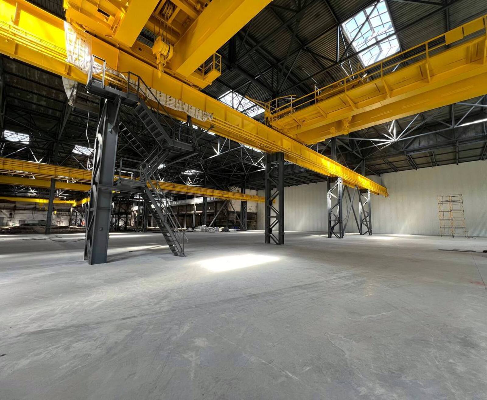 Оренда 18000м2 виробничого простору фото 1 Оренда 18000м2 виробничого простору фото 1