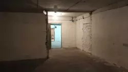 Здаються в оренду складські приміщення (Підвальний 170м2 та наружний 110м2) фото 4 Здаються в оренду складські приміщення (Підвальний 170м2 та наружний 110м2) фото 4