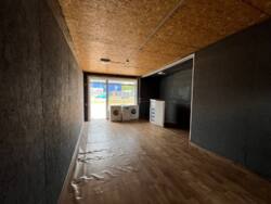 Оренда комерційного приміщення 30м2 на фасаді поруч з Епіцентром фото 4 Оренда комерційного приміщення 30м2 на фасаді поруч з Епіцентром фото 4