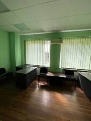Оренда офісного приміщення – 110 м², центр міста (район ТЦ «Сільпо») фото 3 Оренда офісного приміщення – 110 м², центр міста (район ТЦ «Сільпо») фото 3