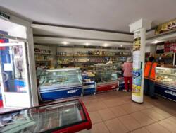 Надається приміщення в оренду під будь яку комерційну діяльність. Прохідна локація фото 4 Надається приміщення в оренду під будь яку комерційну діяльність. Прохідна локація фото 4