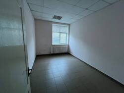 Здається склад 600 м.кв. + 2 офісних приміщення фото 15 Здається склад 600 м.кв. + 2 офісних приміщення фото 15