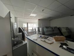 Комерційне приміщення 80м2 в самому центрі міста фото 1 Комерційне приміщення 80м2 в самому центрі міста фото 1