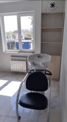 Оренда місця для перукаря, майстра манікюра фото 6 Оренда місця для перукаря, майстра манікюра фото 6