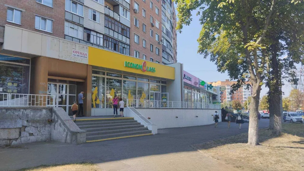 ������ ��������� 47 �2 �� ���. ����, 9, ������� 600 ���. ��� � 15-122-328 ���� 1