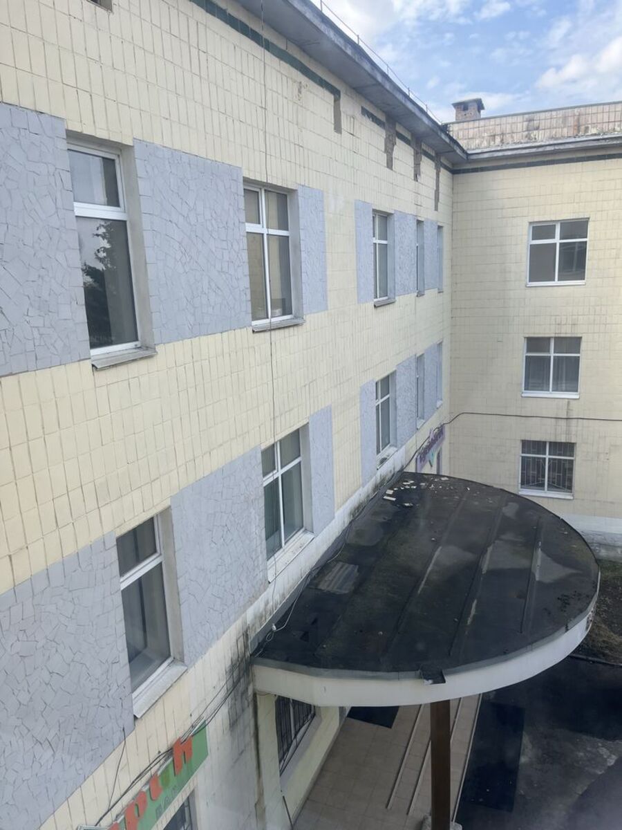Здам під СТО, Склад, виробництво 75кв м 10 000 грн. код № 15-108-570 фото 1 Здам під СТО, Склад, виробництво 75кв м 10 000 грн. код № 15-108-570 фото 1