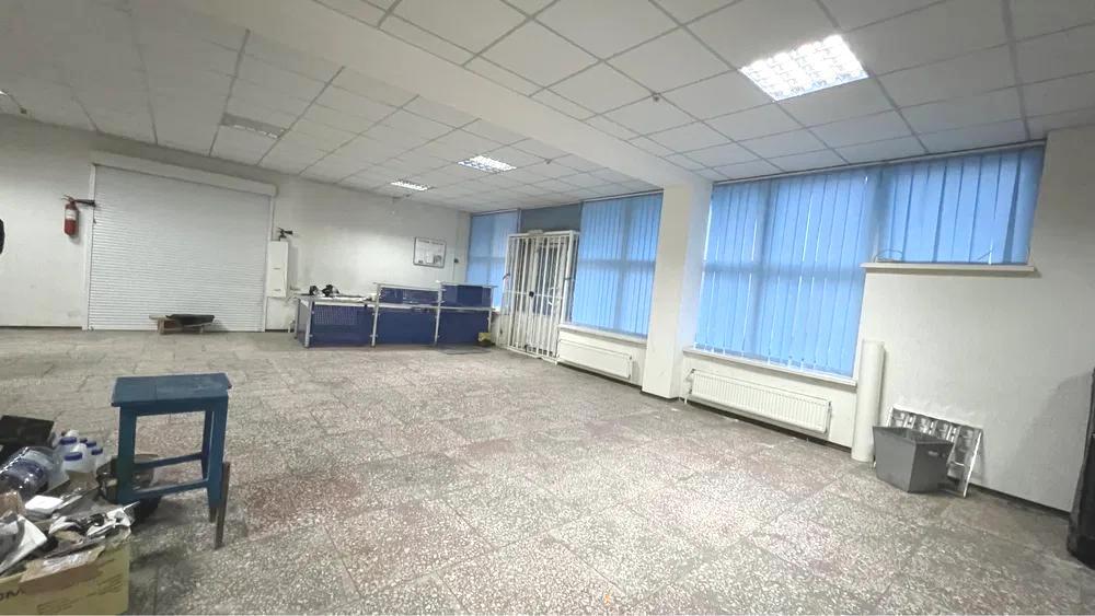 Оренда Центр. Торгова площа чи під офіс 140м2 фото 1 Оренда Центр. Торгова площа чи під офіс 140м2 фото 1