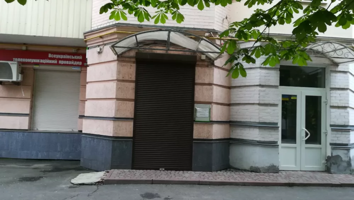 Помещение 85м2 на Подоле. Отдельный вход. 1-я линия. фото 1 Помещение 85м2 на Подоле. Отдельный вход. 1-я линия. фото 1
