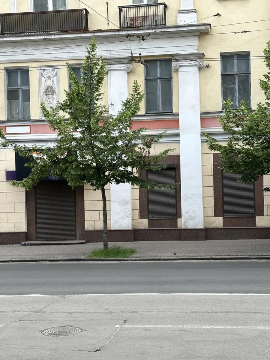Оренда комерційного приміщення код № 15-116-510 фото 1 Оренда комерційного приміщення код № 15-116-510 фото 1