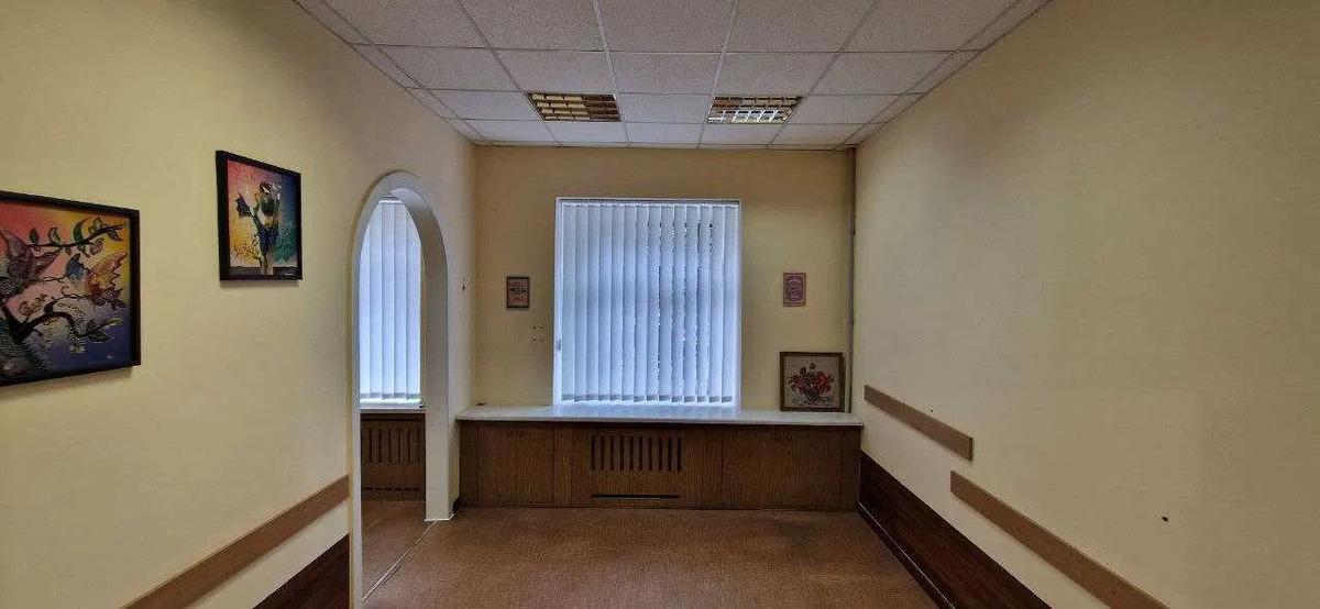 Окремий офіс в центрі міста 12 000 грн. код № 15-118-763 фото 1 Окремий офіс в центрі міста 12 000 грн. код № 15-118-763 фото 1