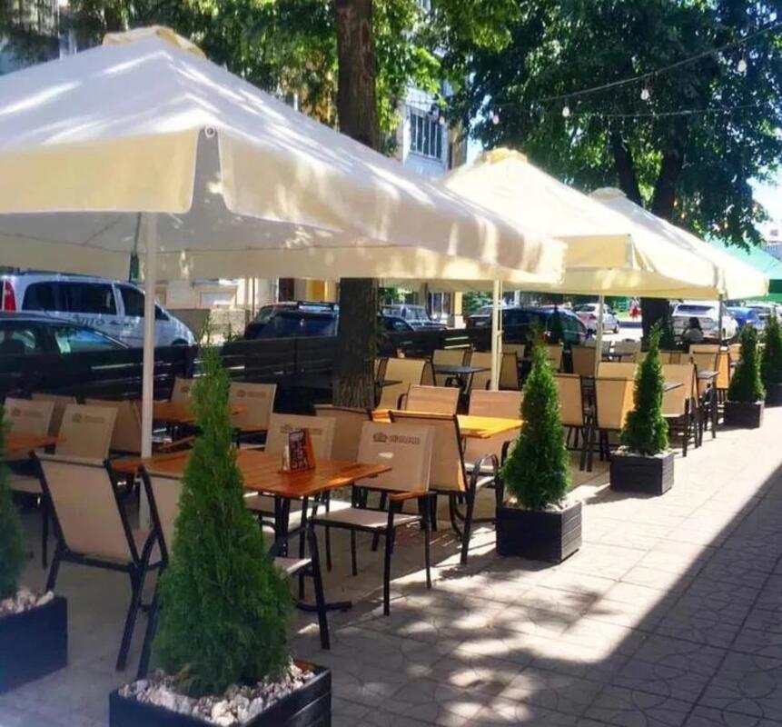 Долгосрочная аренда центр. 97м2, ремонт, АО, h-3.20,парковка. Проходное место. Летняя площадка фото 1 Долгосрочная аренда центр. 97м2, ремонт, АО, h-3.20,парковка. Проходное место. Летняя площадка фото 1