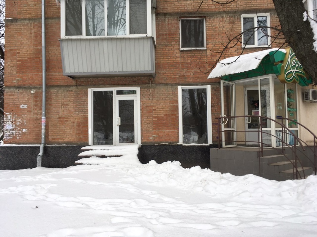 В оренду приміщення 50м2 Жовтнева(Соборності) 71. № 1522402 фото 1 В оренду приміщення 50м2 Жовтнева(Соборності) 71. № 1522402 фото 1