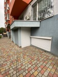 Здається в оренду нежитлове приміщення в житловому будинку в центральній частині міста фото 10 Здається в оренду нежитлове приміщення в житловому будинку в центральній частині міста фото 10